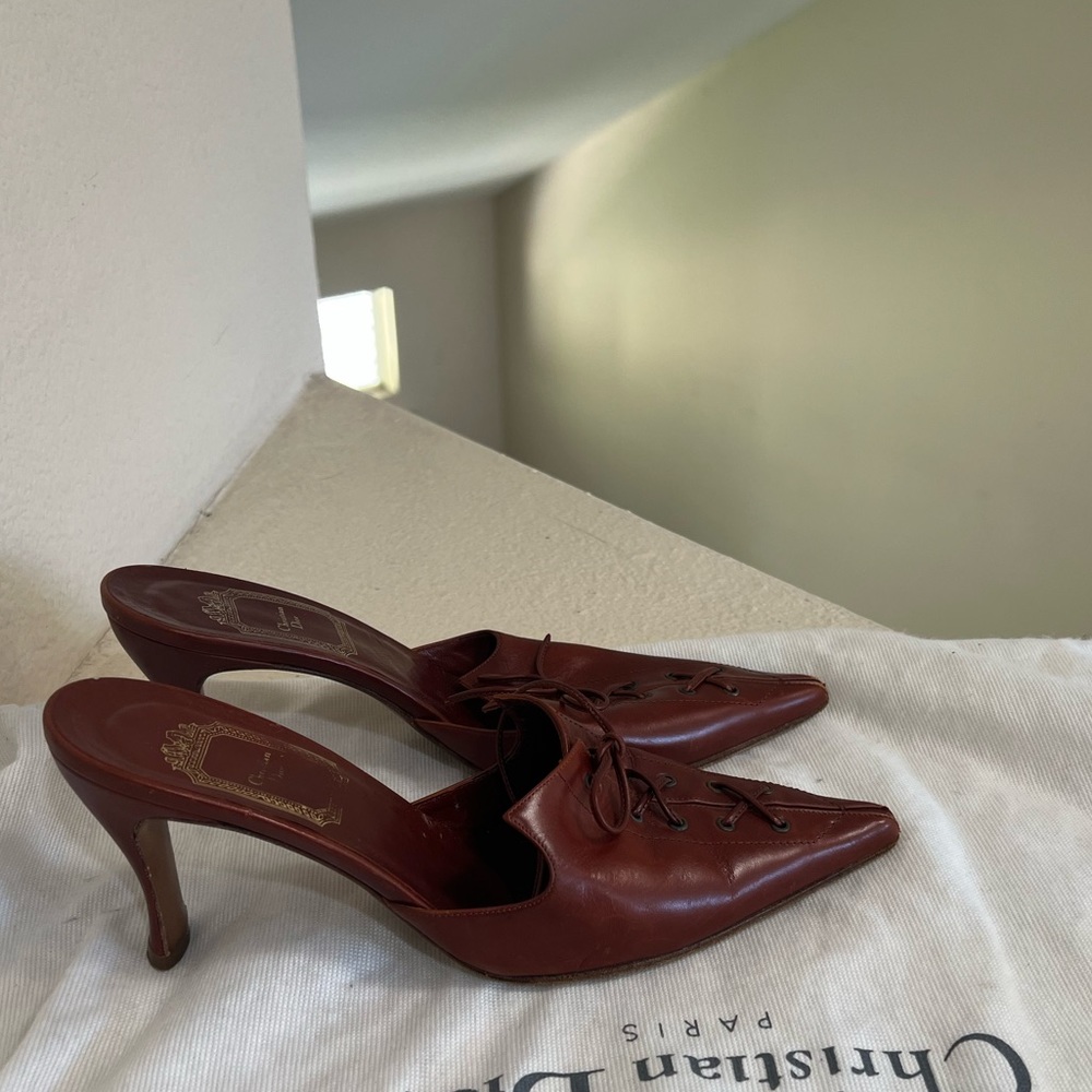 Christian Dior Brown  leather point toes mules/slides heel’s‎ sandals. Size 6 - Picture 4 of 10
